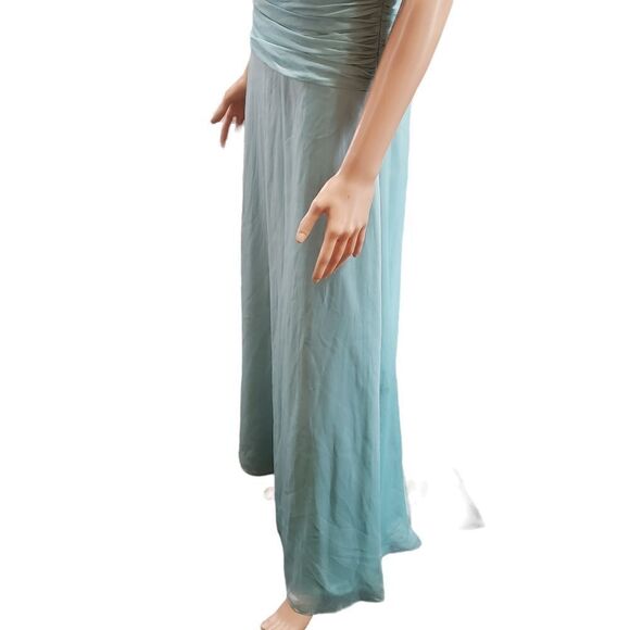 Belsoie Twisted Halter Tiffany Chiffon Gown Size 12 - Picture 9 of 16